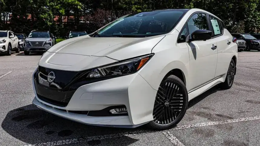 2025 Nissan LEAF 1N4CZ1CV0SC560835