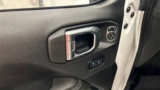 2021 Jeep Wrangler 1C4JJXP69MW643146
