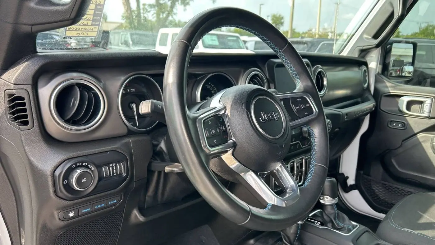 2022 Jeep Wrangler 1C4JJXR67NW170006