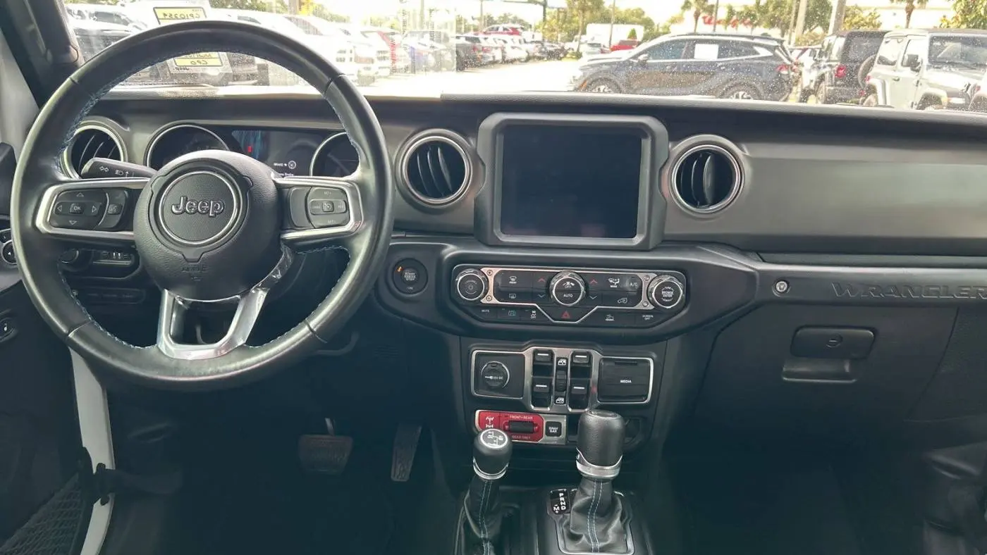2022 Jeep Wrangler 1C4JJXR67NW170006