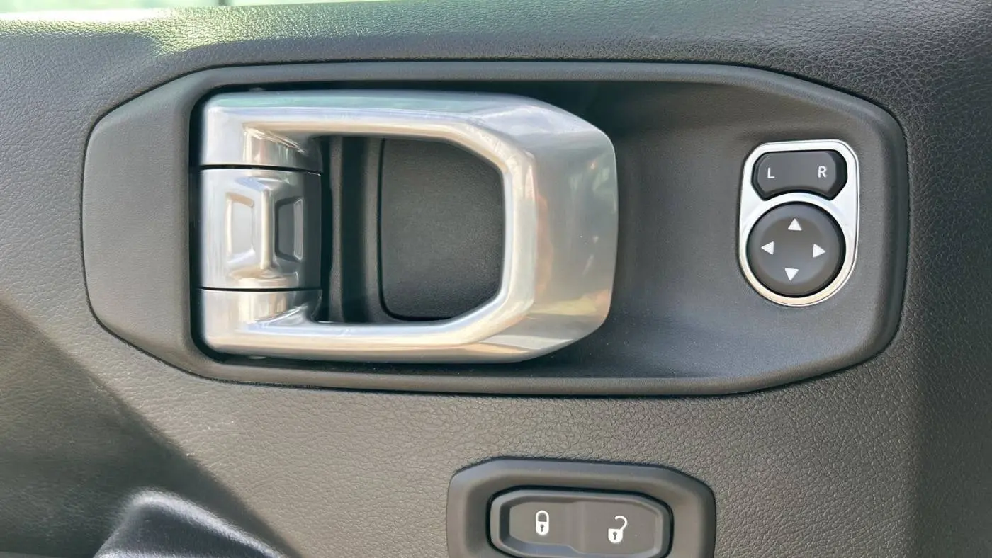 2022 Jeep Wrangler 1C4JJXR67NW170006