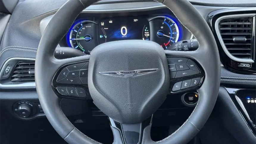 2022 Chrysler Pacifica 2C4RC1L74NR199855