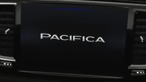 2025 Chrysler Pacifica 2C4RC1N78SR576325
