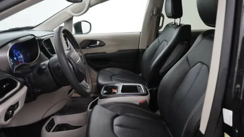 2023 Chrysler Pacifica 2C4RC1L75PR554387