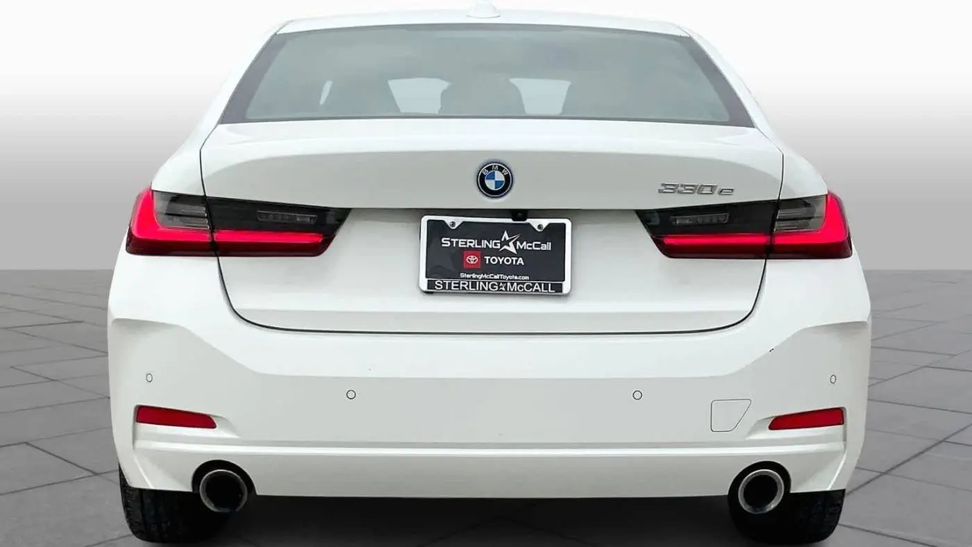 2024 BMW 3 Series 3MW39FF04R8E05565