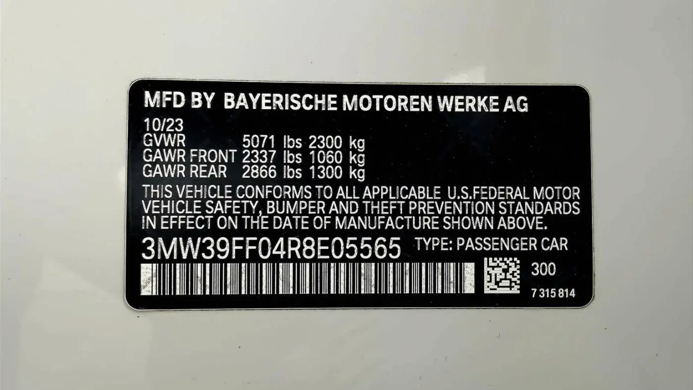 2024 BMW 3 Series 3MW39FF04R8E05565
