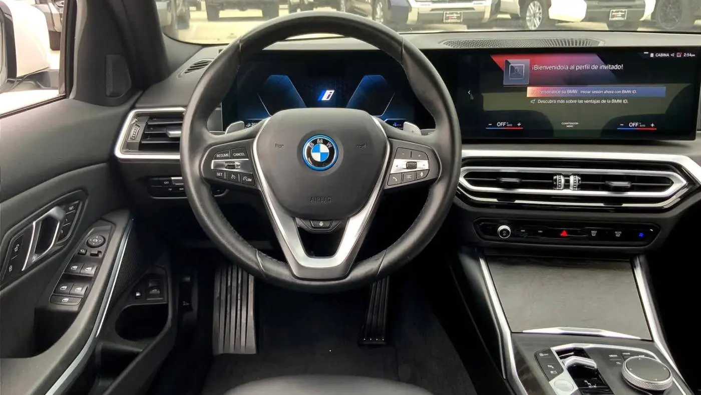 2024 BMW 3 Series 3MW39FF04R8E05565