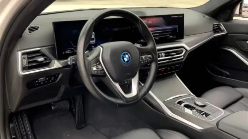 2024 BMW 3 Series 3MW39FF04R8E05565