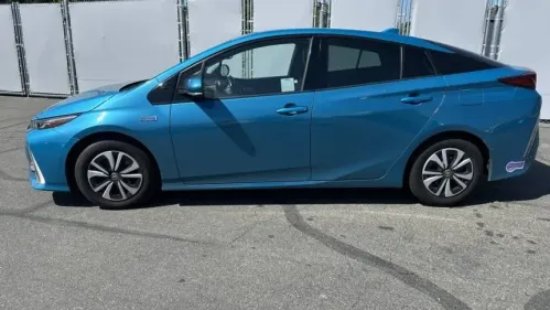 2019 Toyota Prius Prime - Images - 2