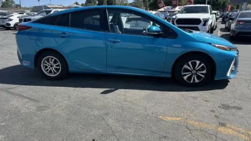 2019 Toyota Prius Prime - Images - 5