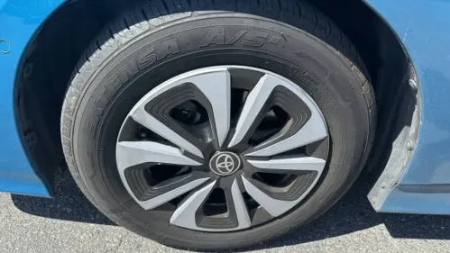 2019 Toyota Prius Prime - Images - 7