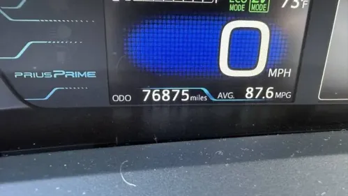 2019 Toyota Prius Prime - Images - 11