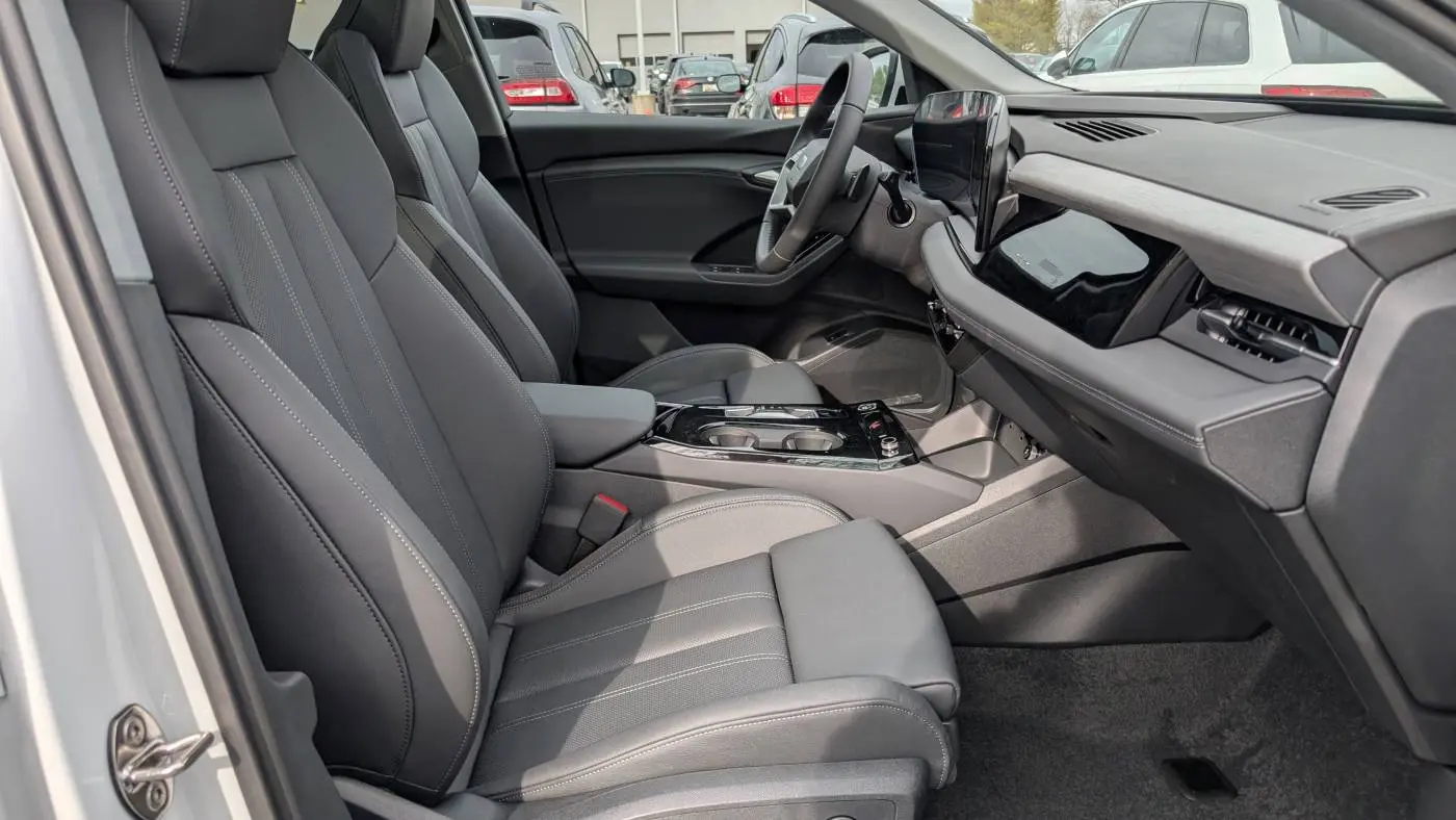 2025 Audi Q6 e-tron WA124BGF3SA031849