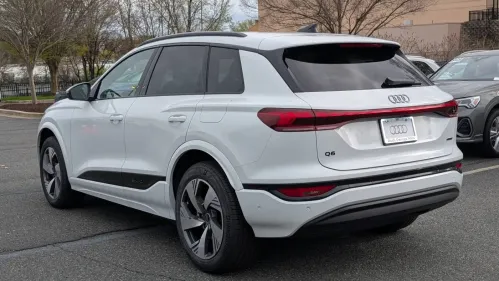 2025 Audi Q6 e-tron WA124BGF3SA031849