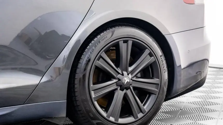 2022 Tesla Model S 5YJSA1E63NF471402