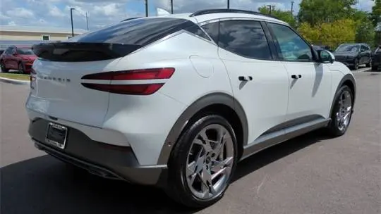 2025 Genesis GV60 KMUKEDSB2SU028116