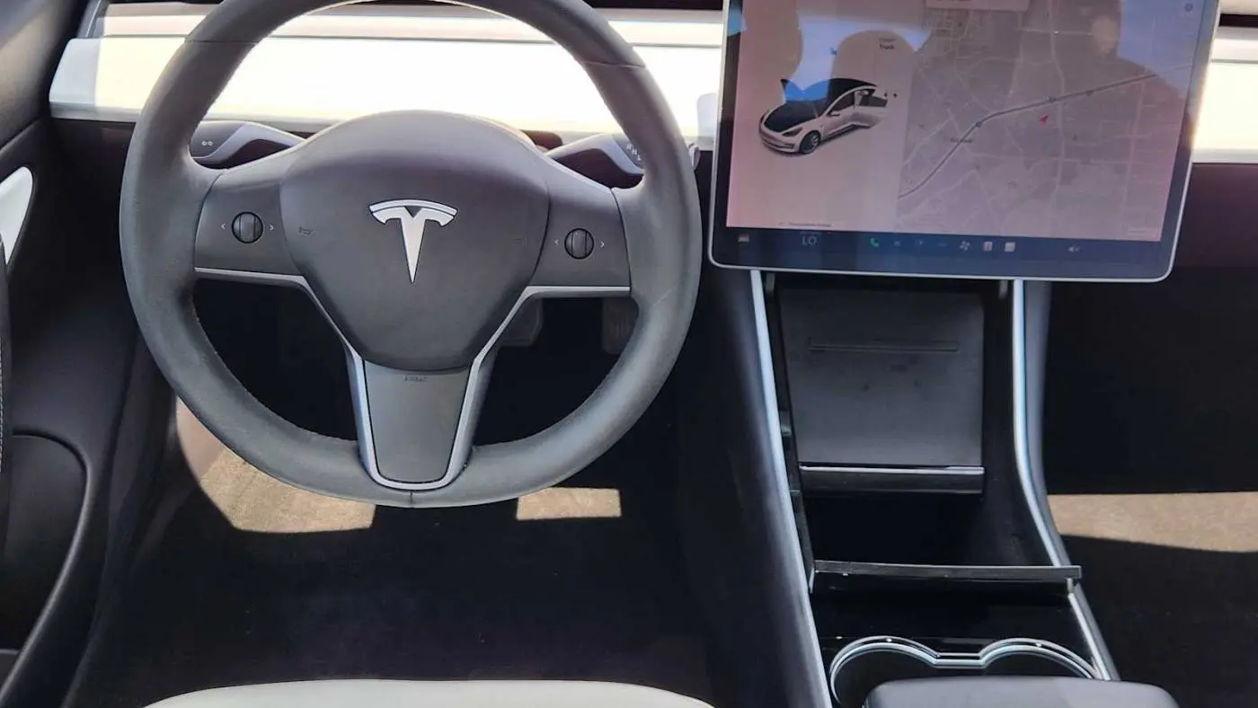 2020 Tesla Model 3 5YJ3E1EA2LF599348
