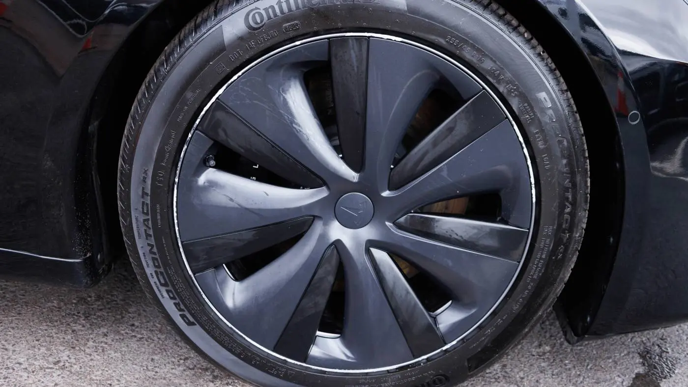 2022 Tesla Model S 5YJSA1E54NF477233