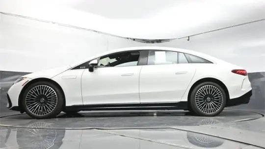 2022 Mercedes EQS Sedan W1KCG2DBXNA009313