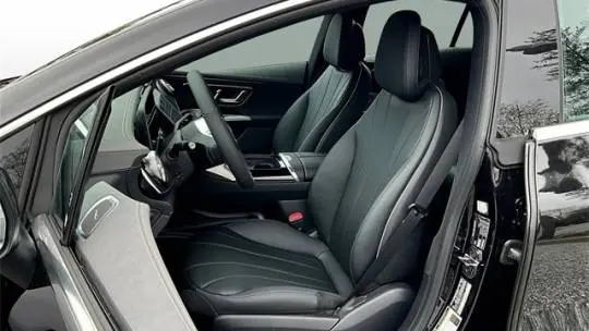 2025 Mercedes EQE Sedan W1KEG1CB7SF069553