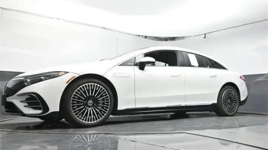 2022 Mercedes EQS Sedan W1KCG2DBXNA009313