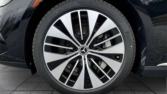 2025 Mercedes EQE Sedan W1KEG1CB7SF069553
