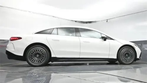 2022 Mercedes EQS Sedan W1KCG2DBXNA009313