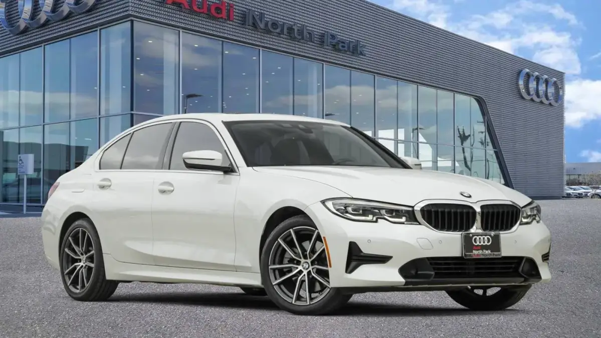 2021 BMW 3 Series - Images - 1