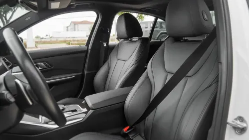 2021 BMW 3 Series - Images - 9