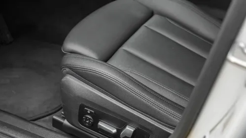 2021 BMW 3 Series - Images - 10
