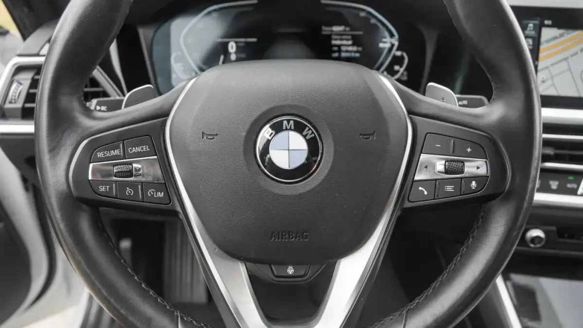 2021 BMW 3 Series - Images - 12