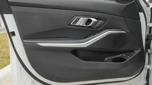 2021 BMW 3 Series - Images - 21