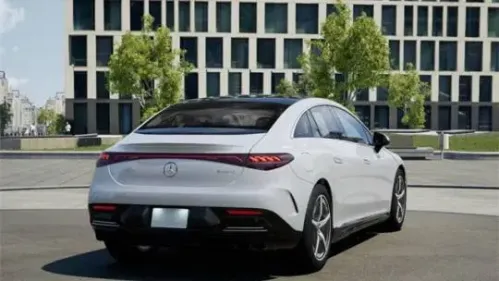 2025 Mercedes EQE Sedan W1KEG1CB8SF064359