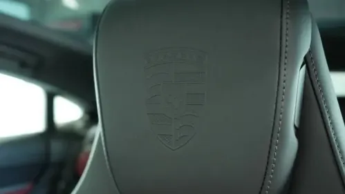 2025 Porsche Taycan - Images - 31