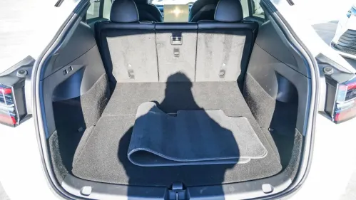 2022 Tesla Model Y 7SAYGDEF5NF505742