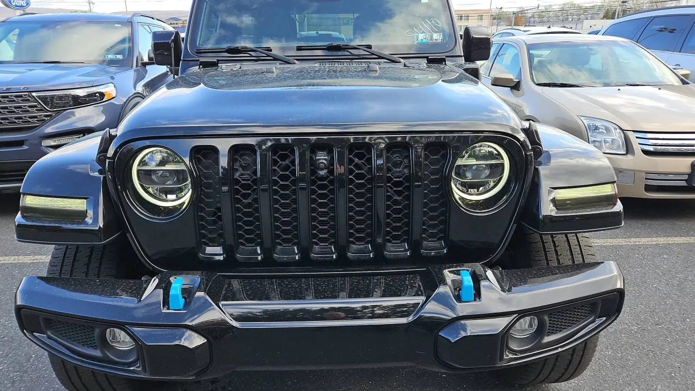 2021 Jeep Wrangler 1C4JJXP63MW824596
