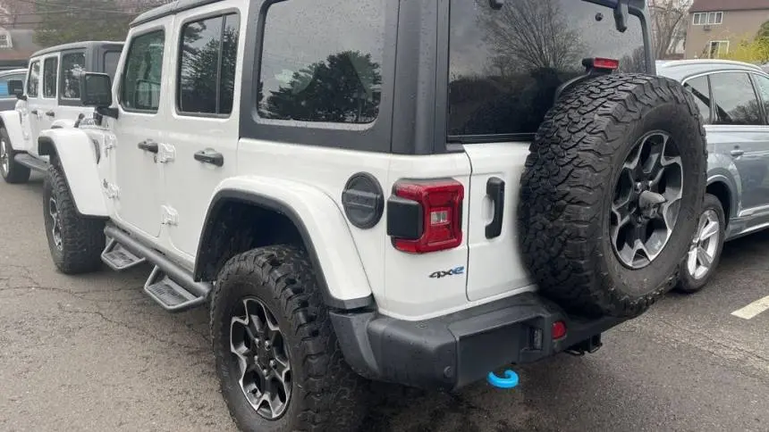2021 Jeep Wrangler 1C4JJXR68MW854366