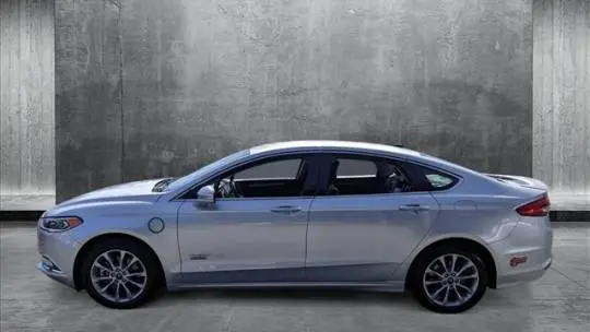 2018 Ford Fusion Energi 3FA6P0SU3JR111249