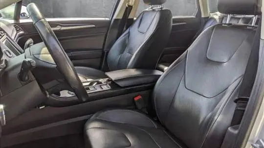 2018 Ford Fusion Energi 3FA6P0SU3JR111249