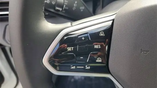 2025 Volkswagen ID.4 1V2VRPE83SC004272