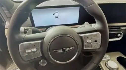 2024 Genesis GV60 KMUKCDSC5RU021749
