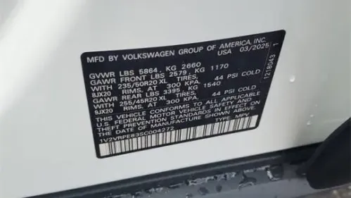 2025 Volkswagen ID.4 1V2VRPE83SC004272