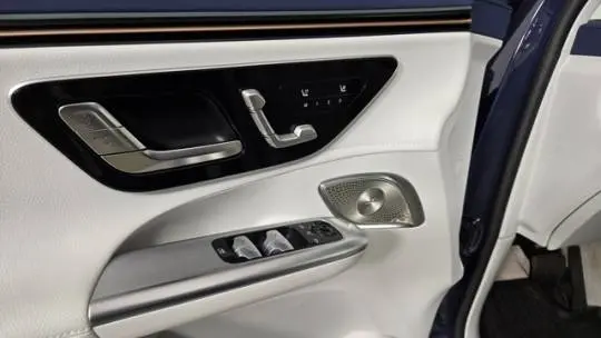 2024 Mercedes EQE SUV 4JGGM1CBXRA052843