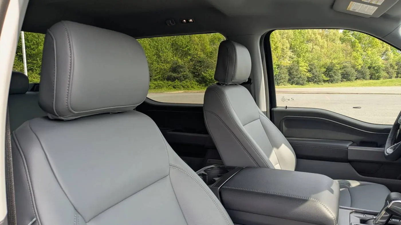2025 Ford F-150 Lightning 1FT6W3L71SWG02117