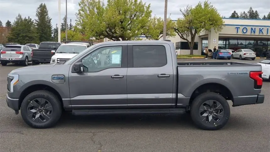 2025 Ford F-150 Lightning 1FT6W3L76SWG00444
