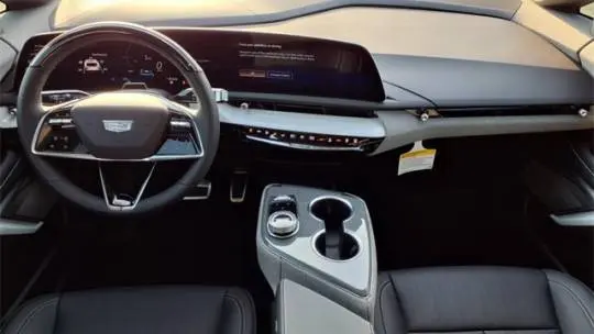 2025 Cadillac OPTIQ 3GYK3GMR2SS149341