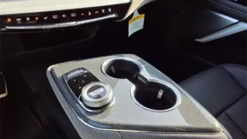 2025 Cadillac OPTIQ 3GYK3GMR2SS149341