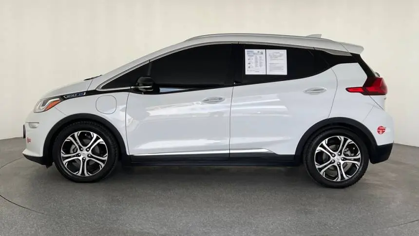 2018 Chevrolet Bolt 1G1FX6S08J4137843