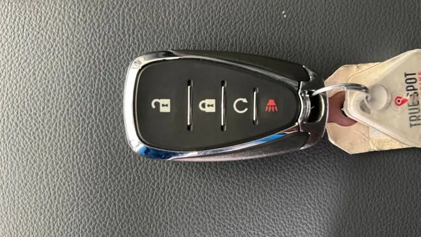 2018 Chevrolet Bolt 1G1FX6S08J4137843