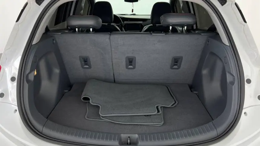 2018 Chevrolet Bolt 1G1FX6S08J4137843